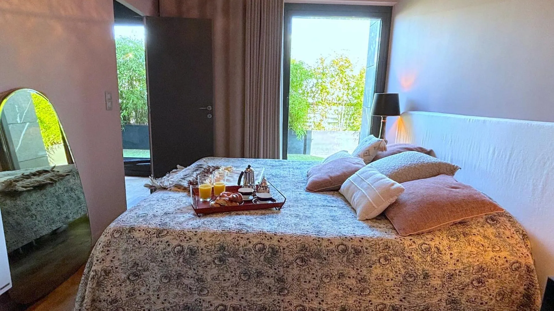 Le Penthouse Eiffel Apartment Paris 0*,